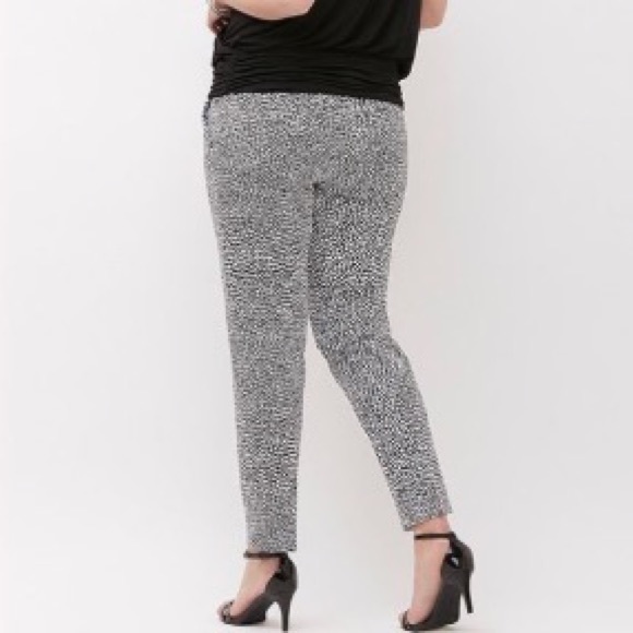 Lane Bryant Pants - Lane Bryant polka dot style crop pants